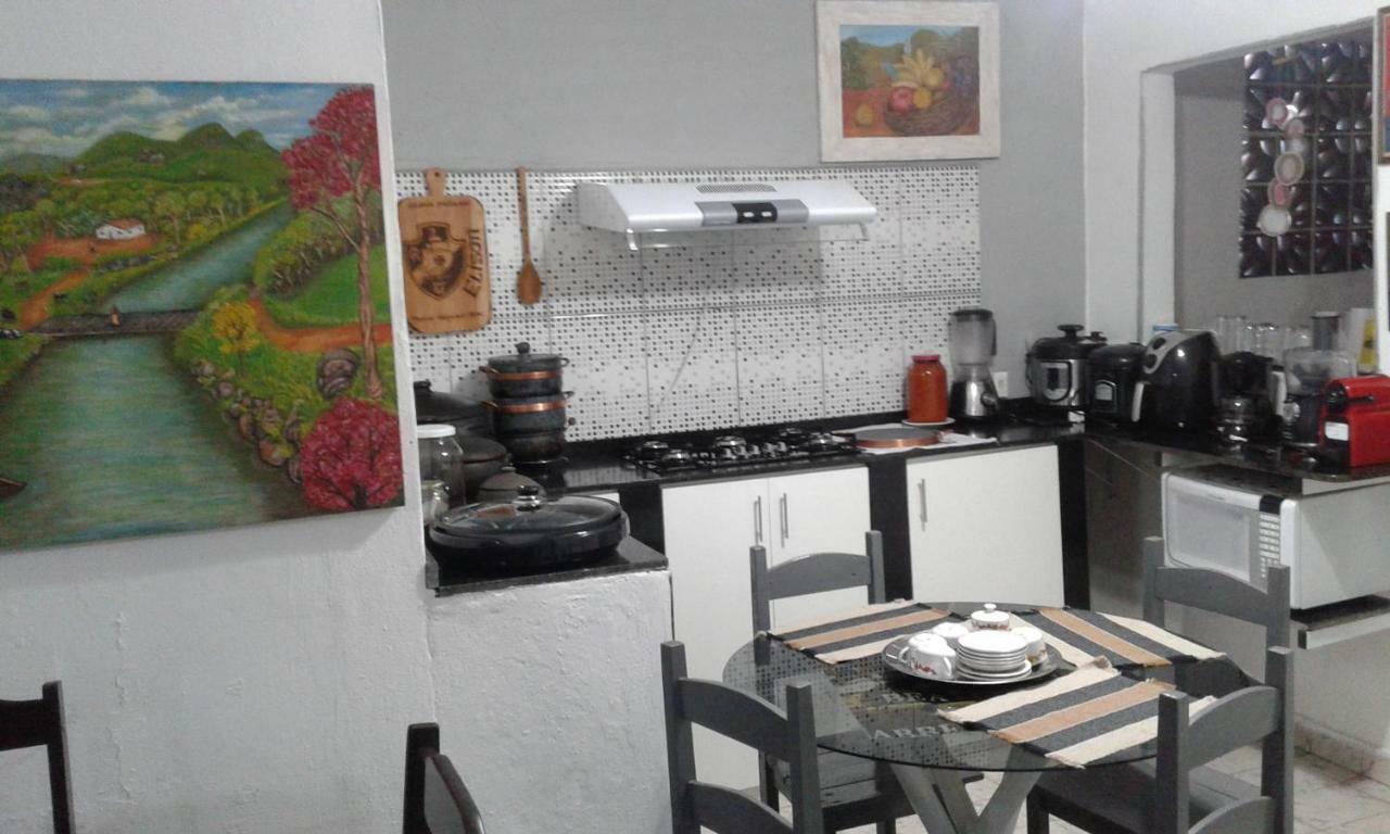 Hostel Gerais Бело Оризонти Екстериор снимка